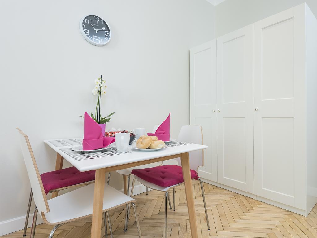 Delightful New Town Square Apartment Warszawa Eksteriør bilde