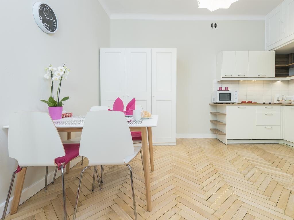 Delightful New Town Square Apartment Warszawa Eksteriør bilde